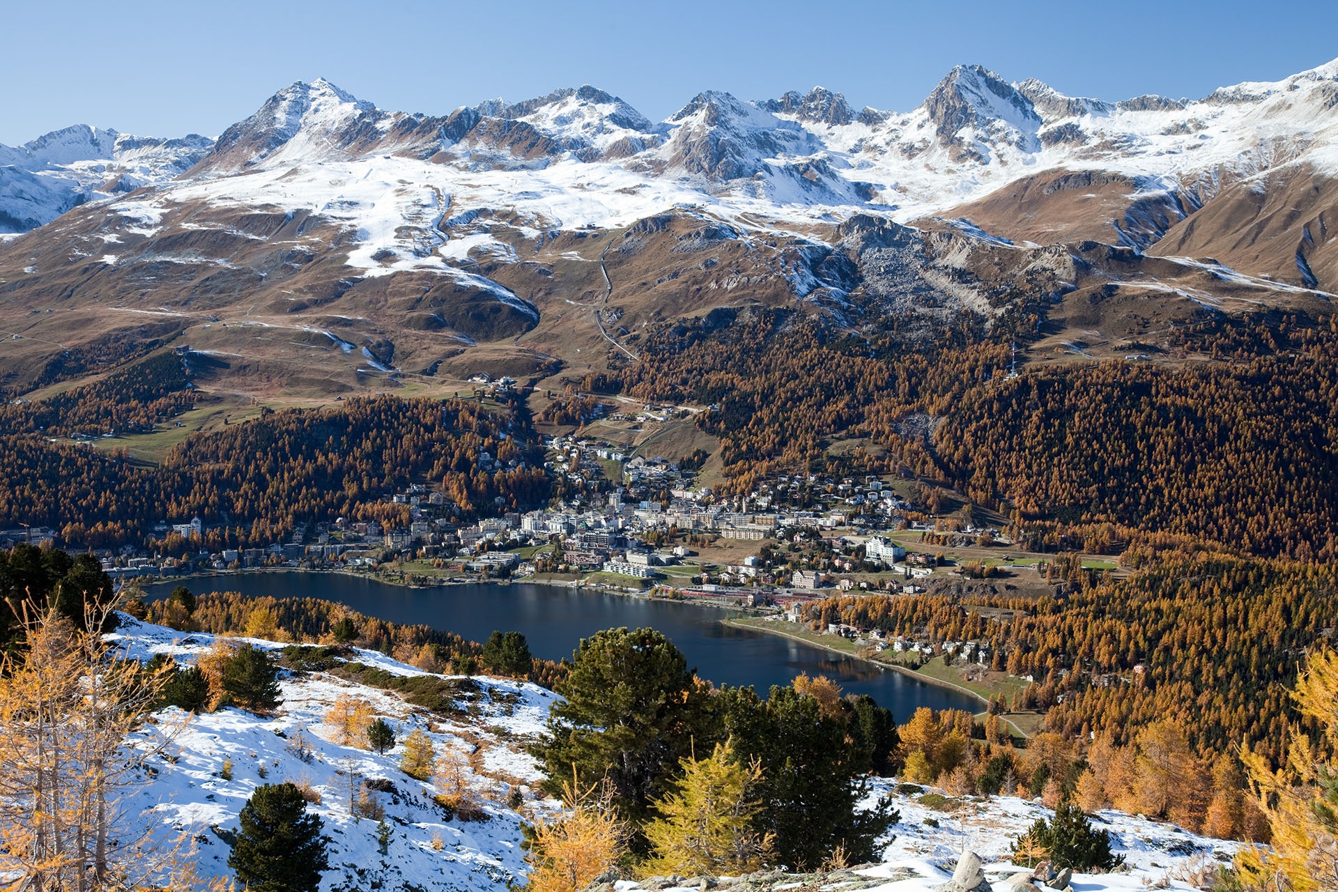 Luxury ski chalet rentals and private cross-border transfers in St. Moritz, Switzerland, managed by Rêves des Rives.